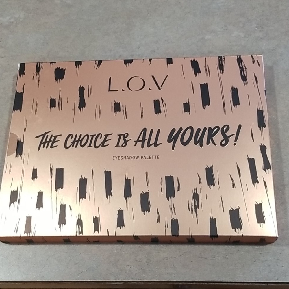 L.o.v. eyeshadow palette